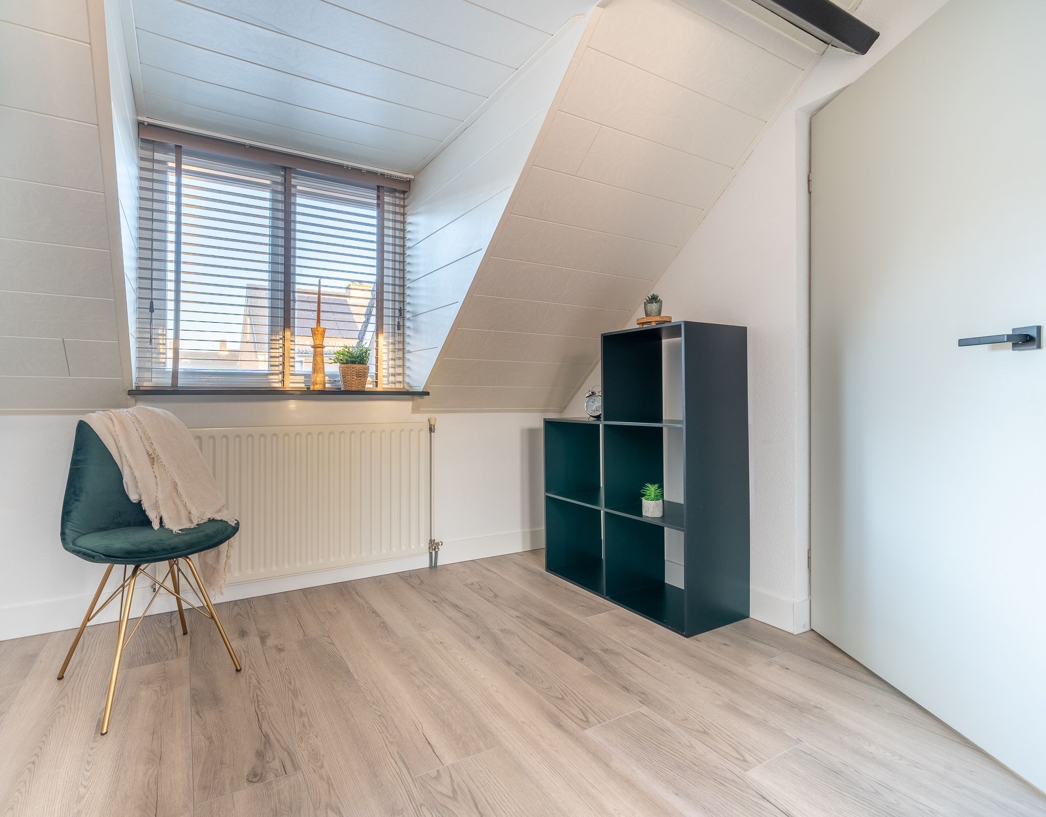 Foto 27 van Sint Janskruid 3