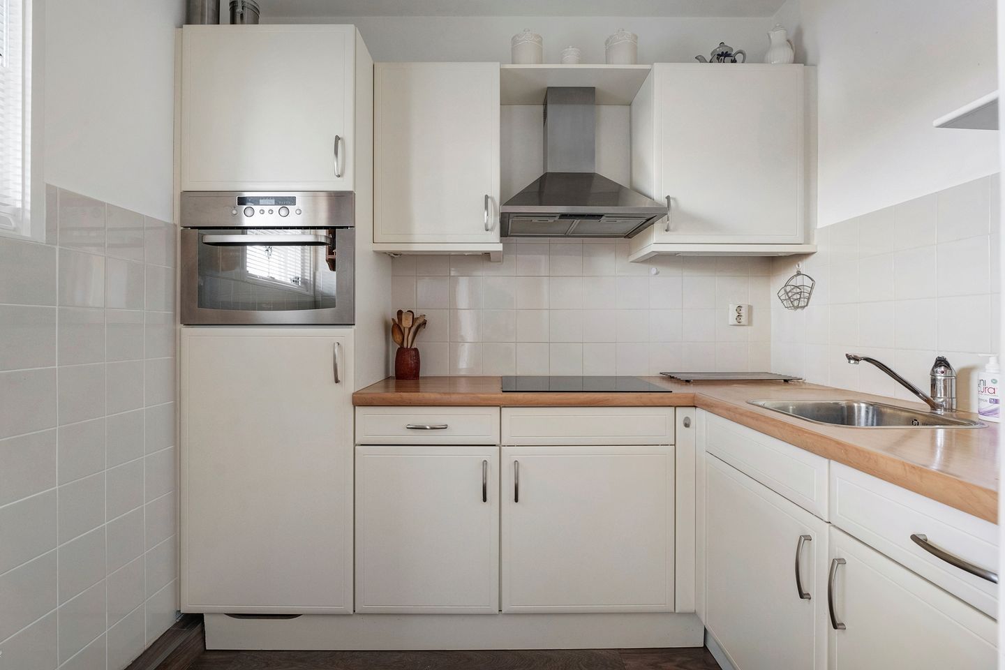 Foto 10 van Dikkersstraat 1-112