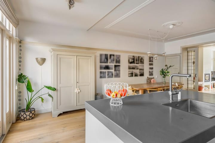 Foto 24 van Middelweg 15