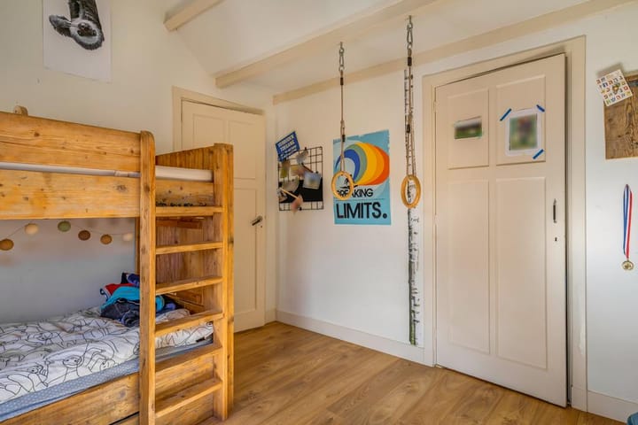 Foto 48 van Middelweg 15