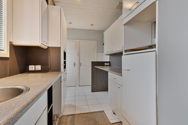 Foto 8 van van Hogendorpstraat 12