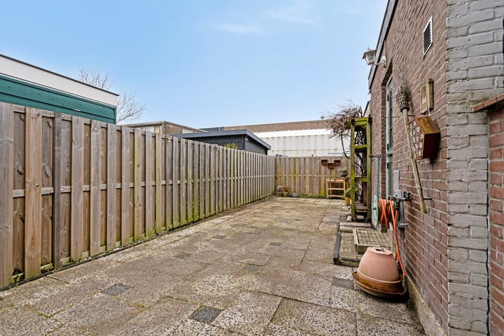 Foto 20 van van Hogendorpstraat 12