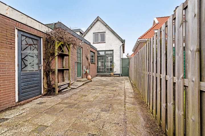 Foto 22 van van Hogendorpstraat 12