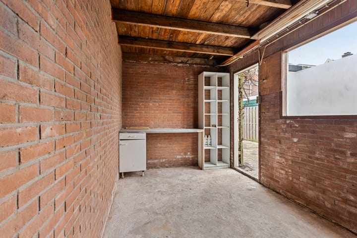 Foto 24 van van Hogendorpstraat 12