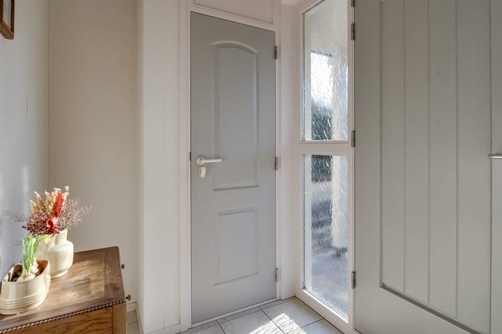 Foto 7 van Zwanebloem 1