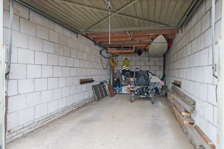 Foto 23 van Pieter Louwersestraat 47