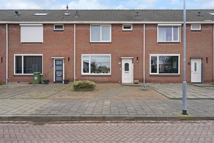 Foto 24 van Pieter Louwersestraat 47