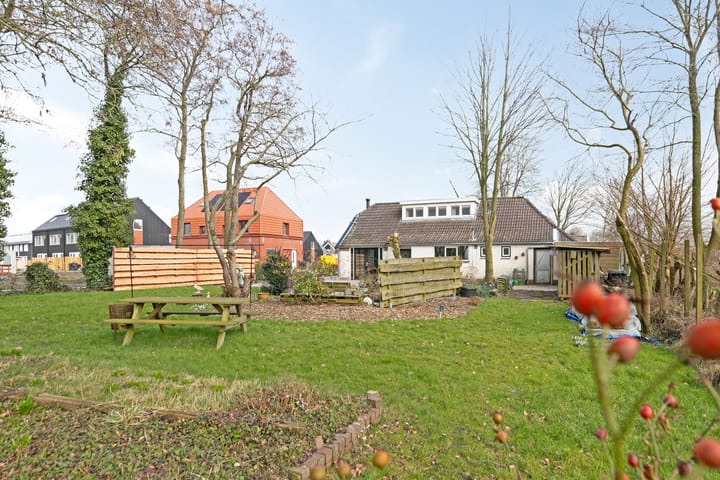 Foto 2 van Poelweg 25