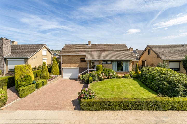 Photo 4 of Brigittastraat 12