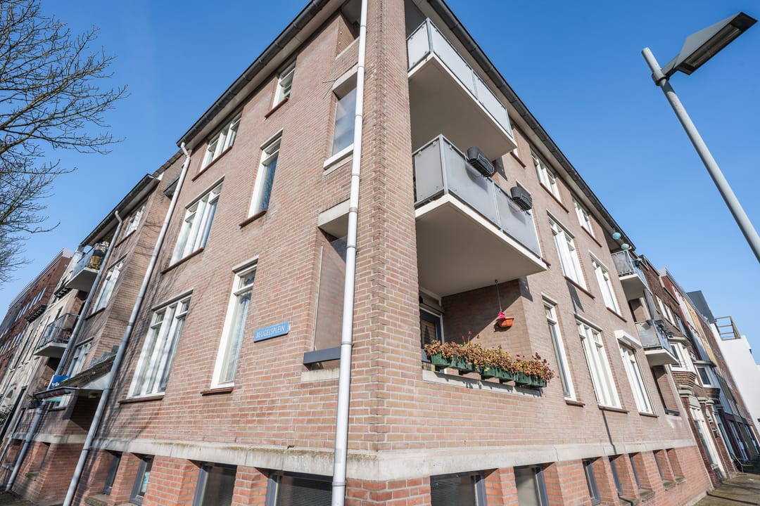 Foto 8 van Beugelsplein 4-A