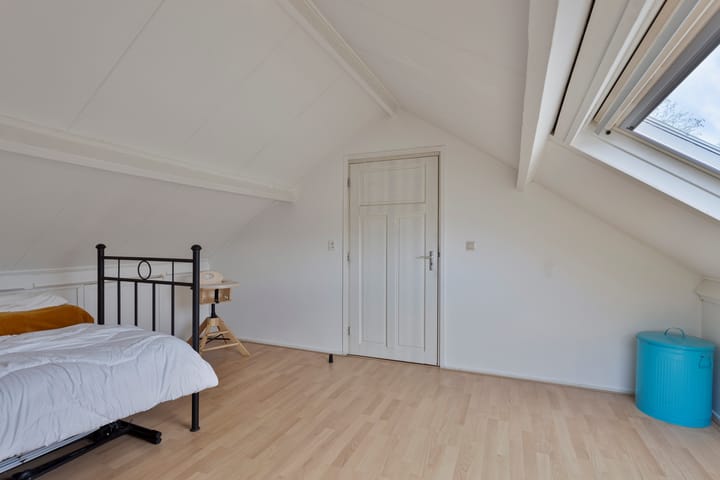 Photo 26 of Jhr. Ruys de Beerenbrouckstraat 11