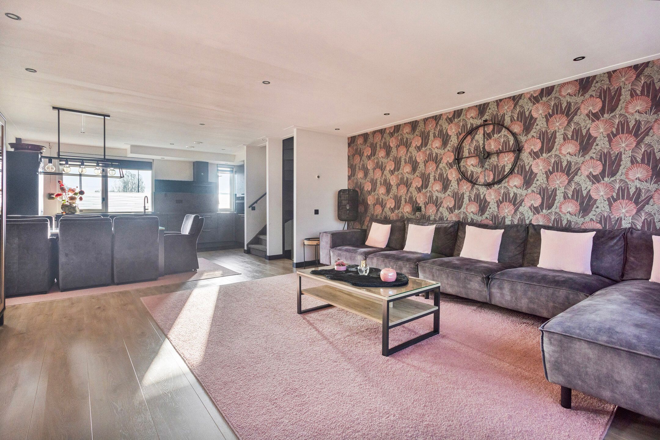 Photo 3 of Veilinghof 6