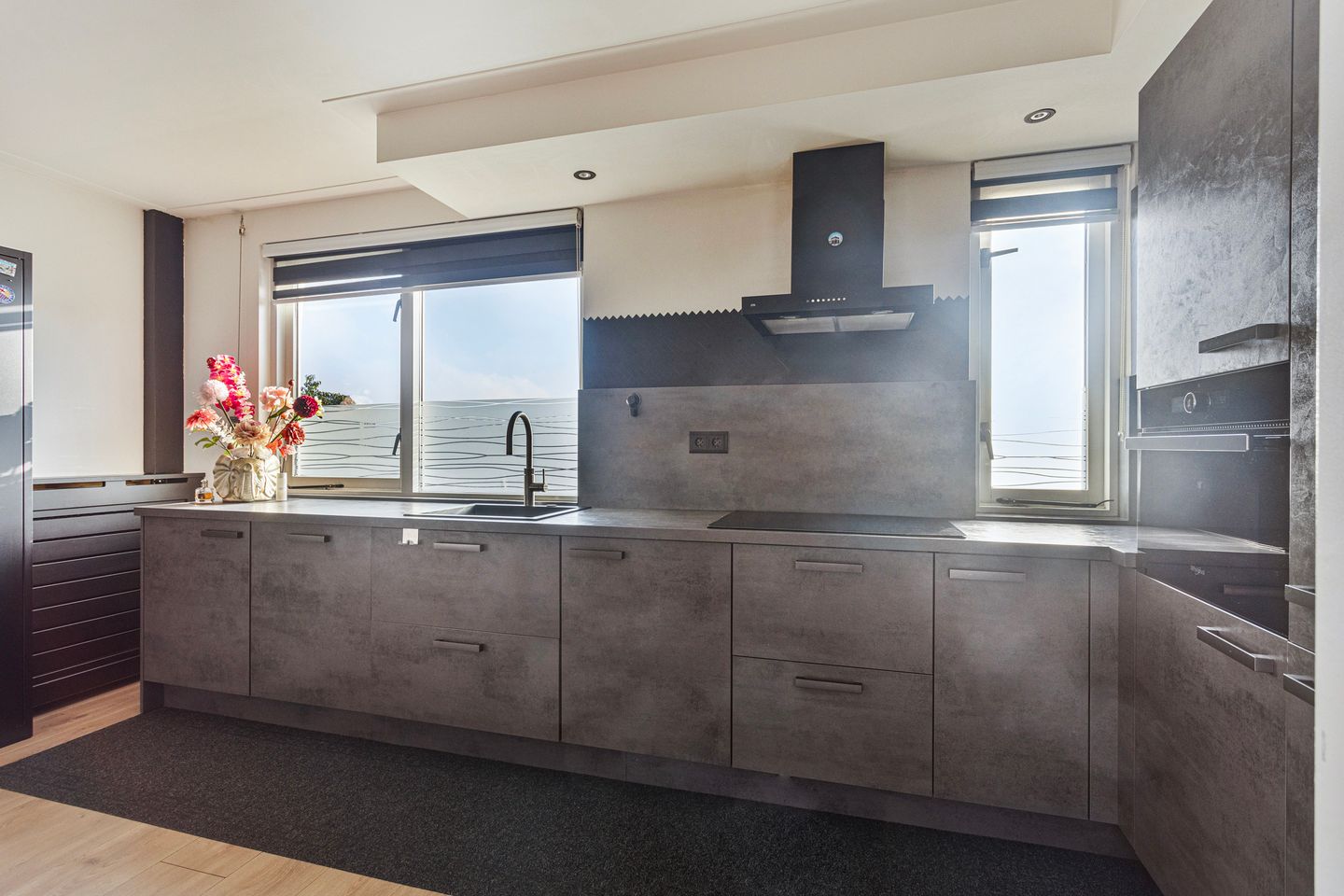 Photo 4 of Veilinghof 6