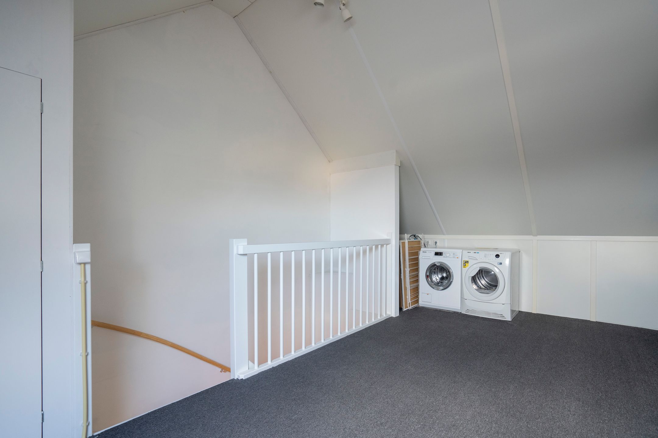 Foto 24 van Voorstraat 57