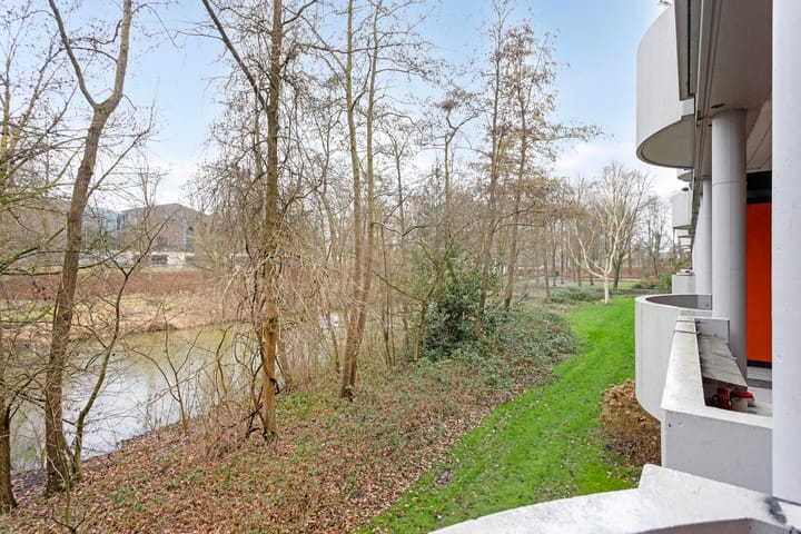 Foto 22 van Benedenlangs 43