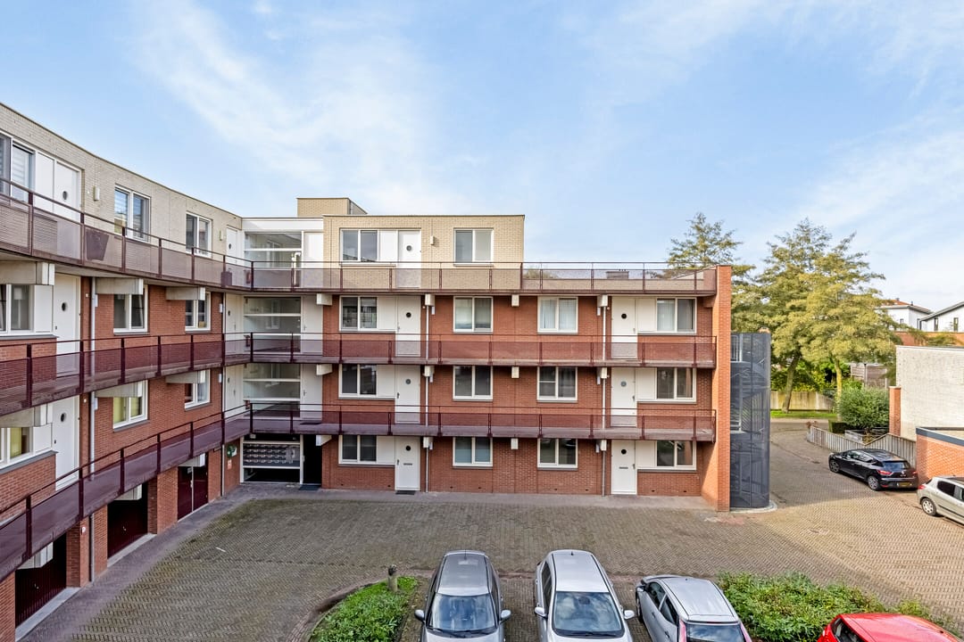 Foto 2 van Schout van Raesfeltstraat 57