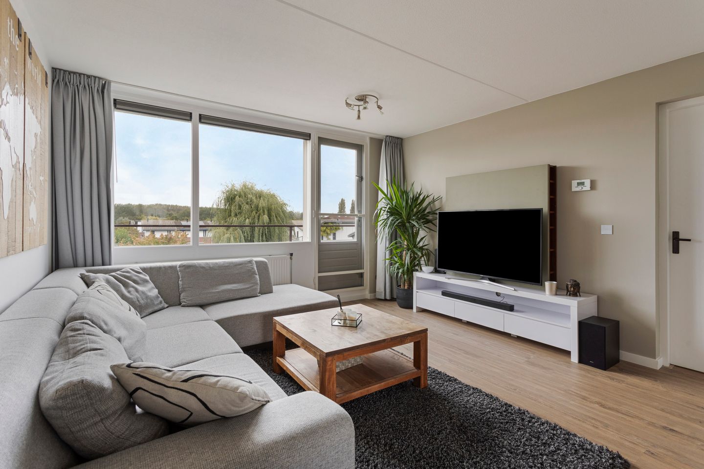 Foto 5 van Schout van Raesfeltstraat 57