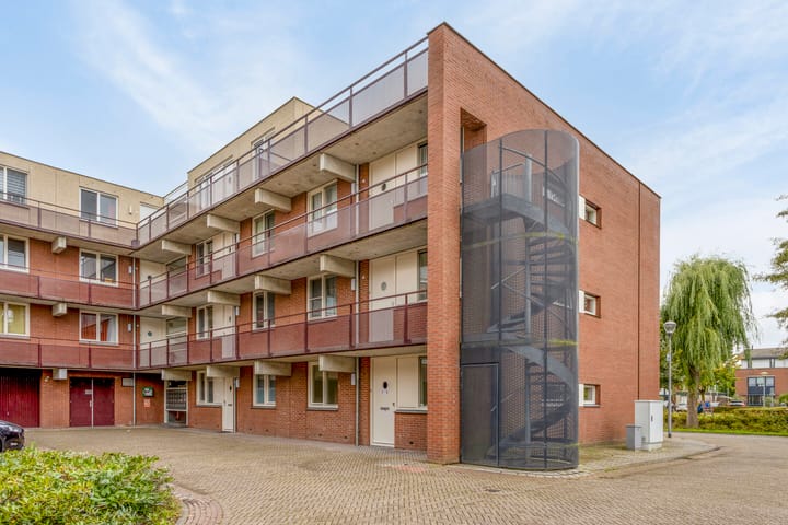 Foto 21 van Schout van Raesfeltstraat 57