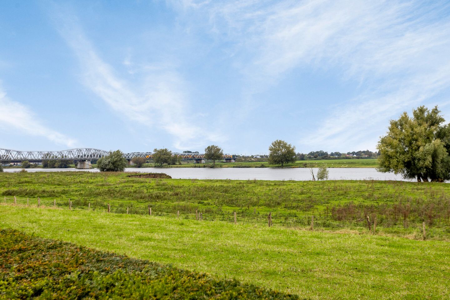 Foto 25 van Schout van Raesfeltstraat 57