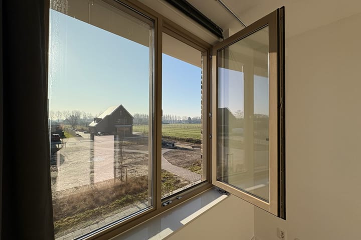 Foto 23 van Gerbrant Meussweg 76