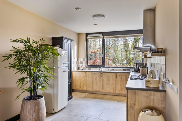 Foto 13 van Louise de Colignylaan 37