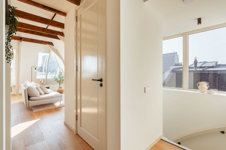 Foto 14 van Sarphatistraat 93-4