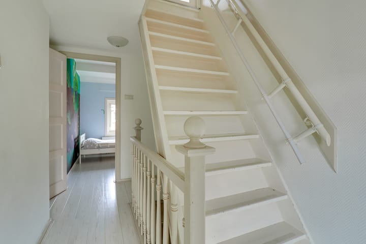 Foto 22 van F. Koolhovenstraat 11