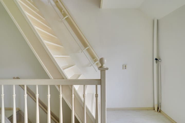 Foto 32 van F. Koolhovenstraat 11