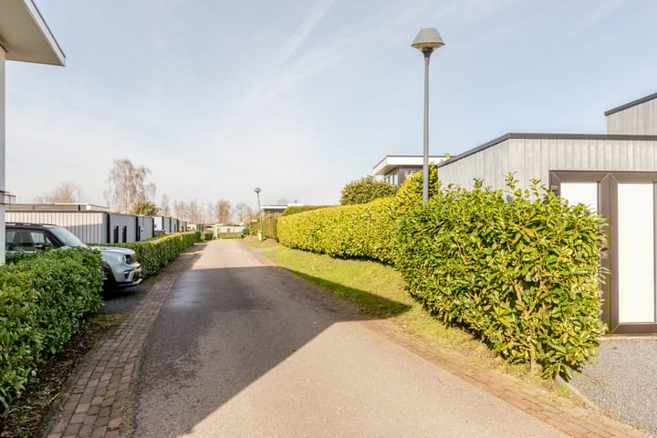 Foto 24 van Zuiderweg 2-R0101