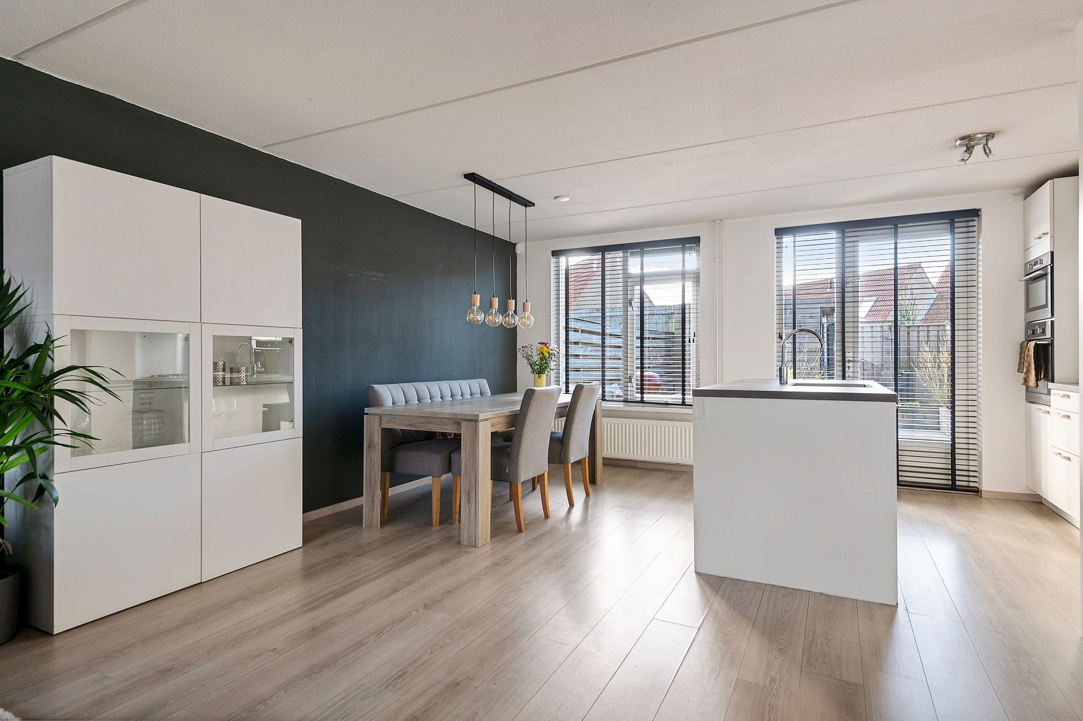 Photo 12 of Assinkbos 7