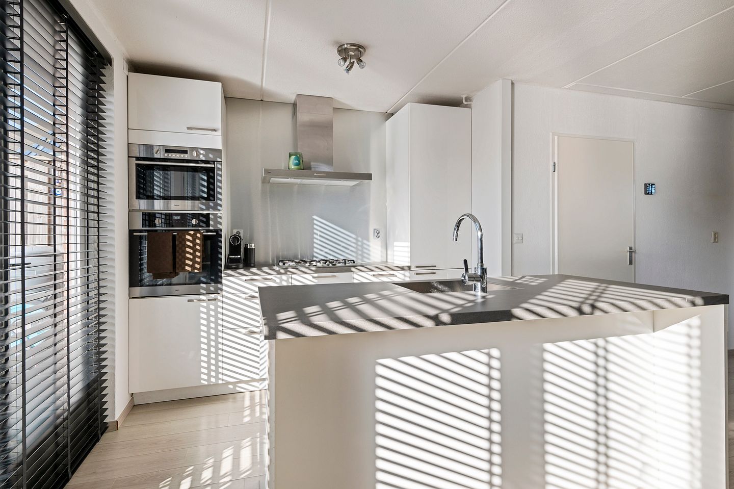 Photo 14 of Assinkbos 7