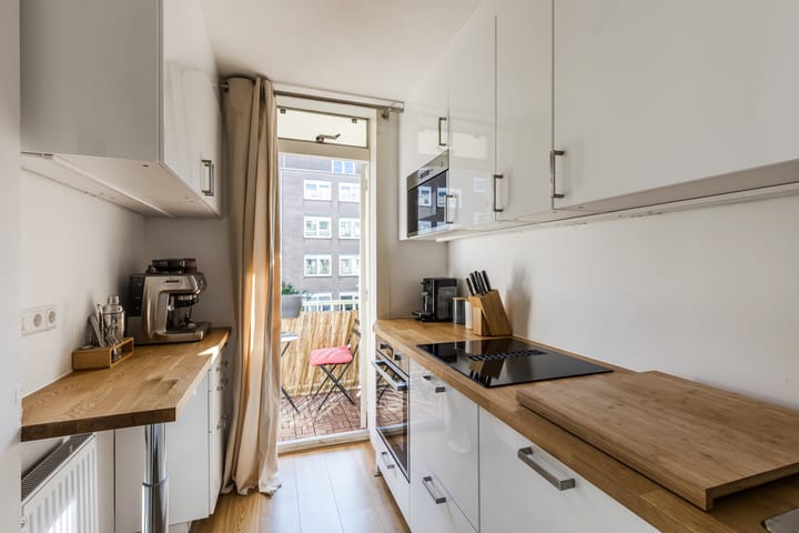 Foto 3 van Jacob van Lennepstraat 241-A