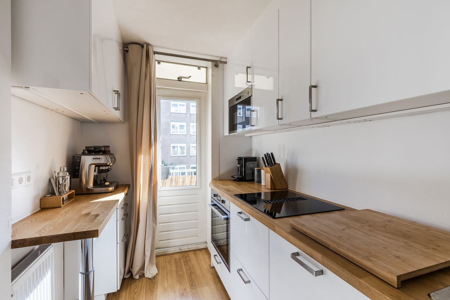 Foto 10 van Jacob van Lennepstraat 241-A