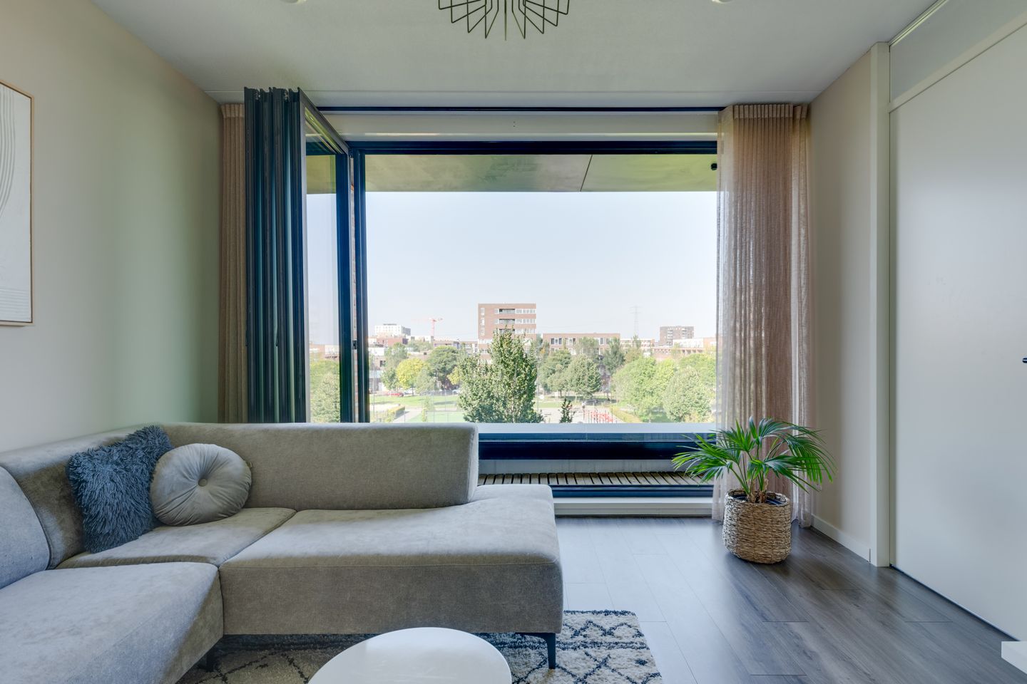 Foto 4 van Erich Salomonstraat 150