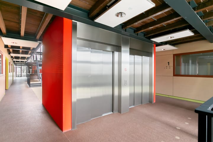 Foto 5 van Porporastraat 50