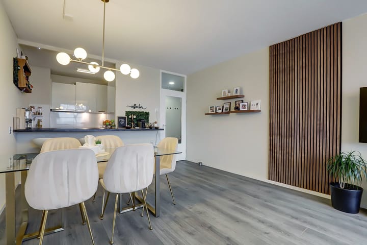 Photo 15 of Alexanderstraat 93