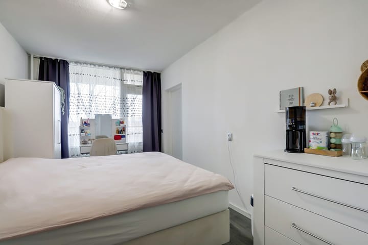 Photo 22 of Alexanderstraat 93