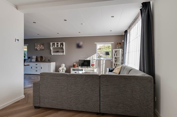 Photo 10 of Thorbeckestraat 9