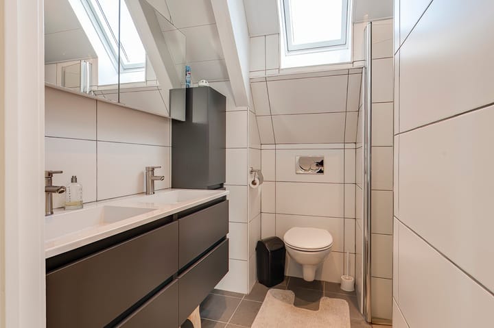 Photo 26 of Thorbeckestraat 9