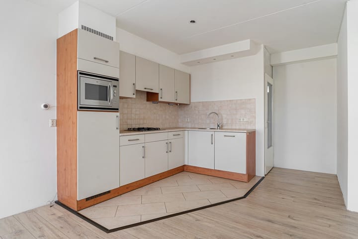 Foto 3 van Hannie Schaftrode 48