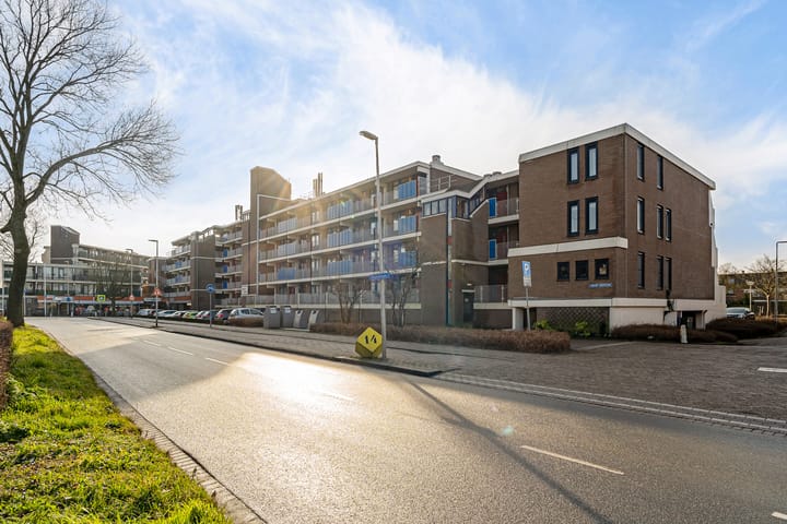 Foto 5 van Hannie Schaftrode 48