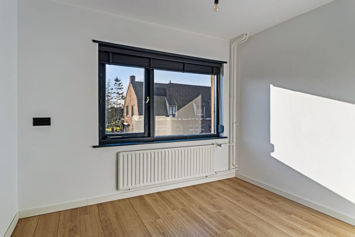 Foto 17 van Veldakkerstraat 3