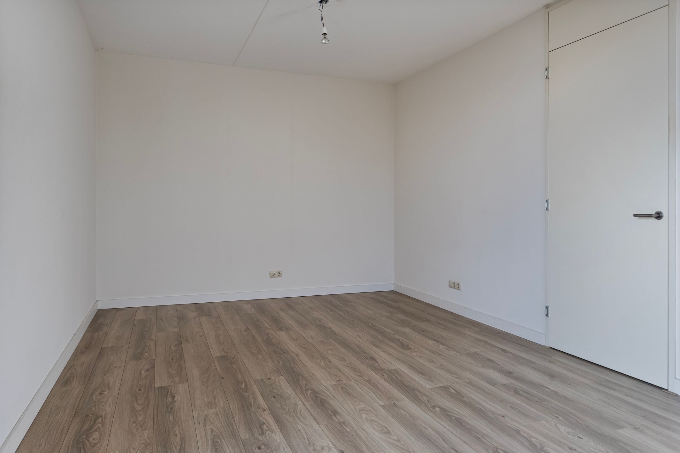 Foto 24 van Beeckendael 47