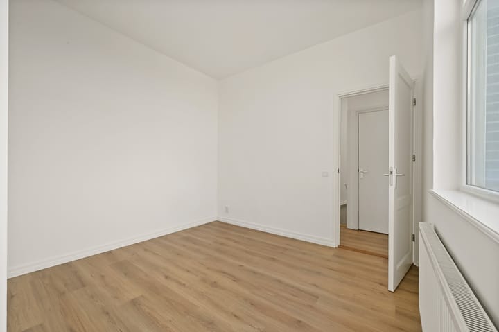 Foto 21 van Schalk Burgerstraat 73