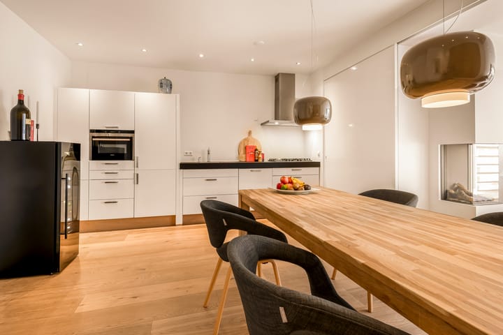 Photo 9 of Vechtstraat 134-H