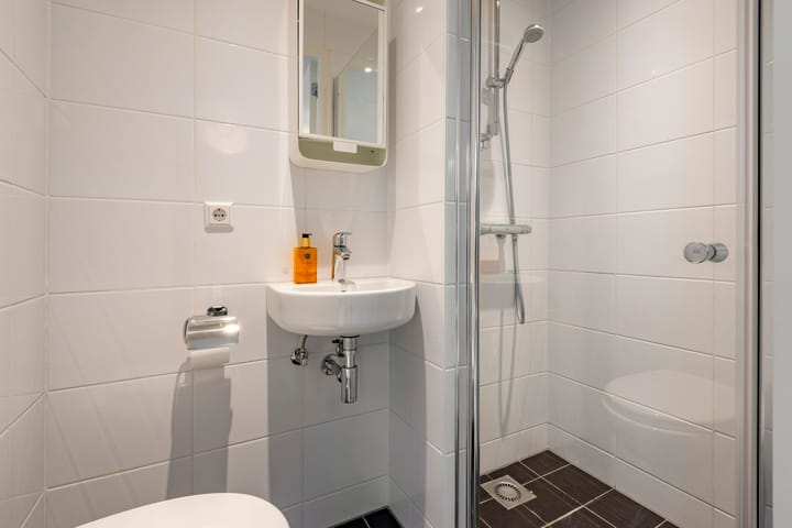 Photo 34 of Vechtstraat 134-H