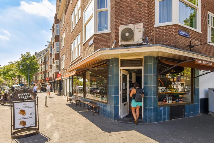 Photo 38 of Vechtstraat 134-H