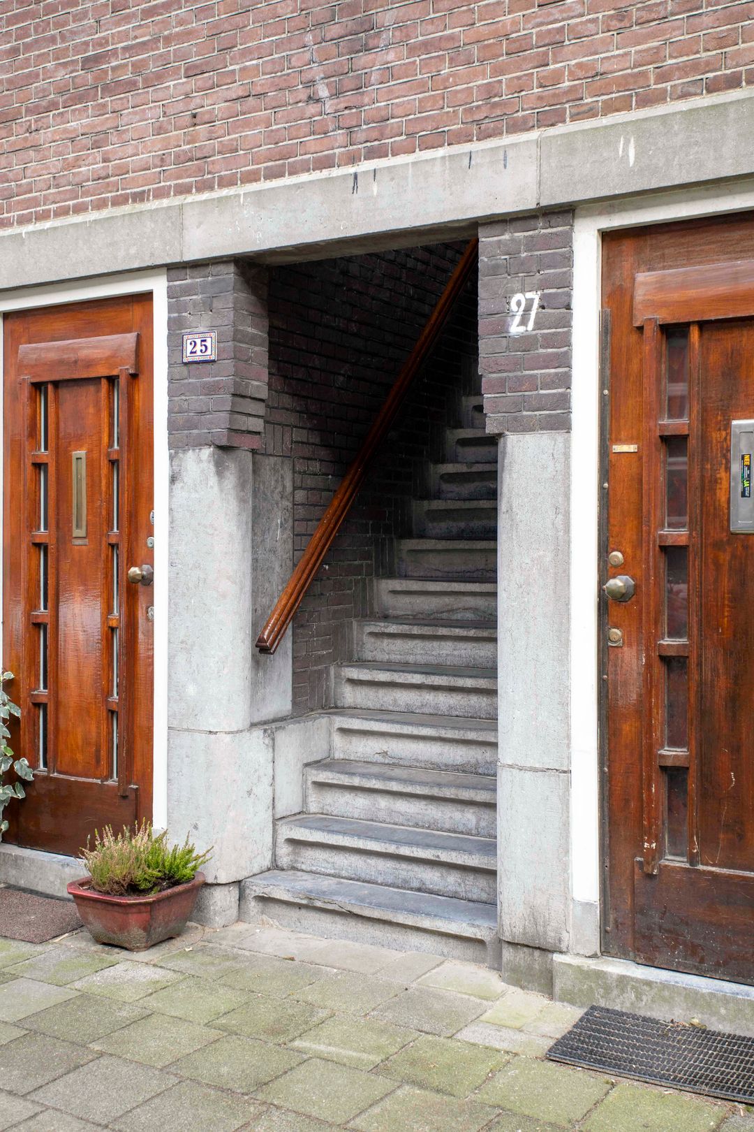 Photo 2 of Diezestraat 27-2