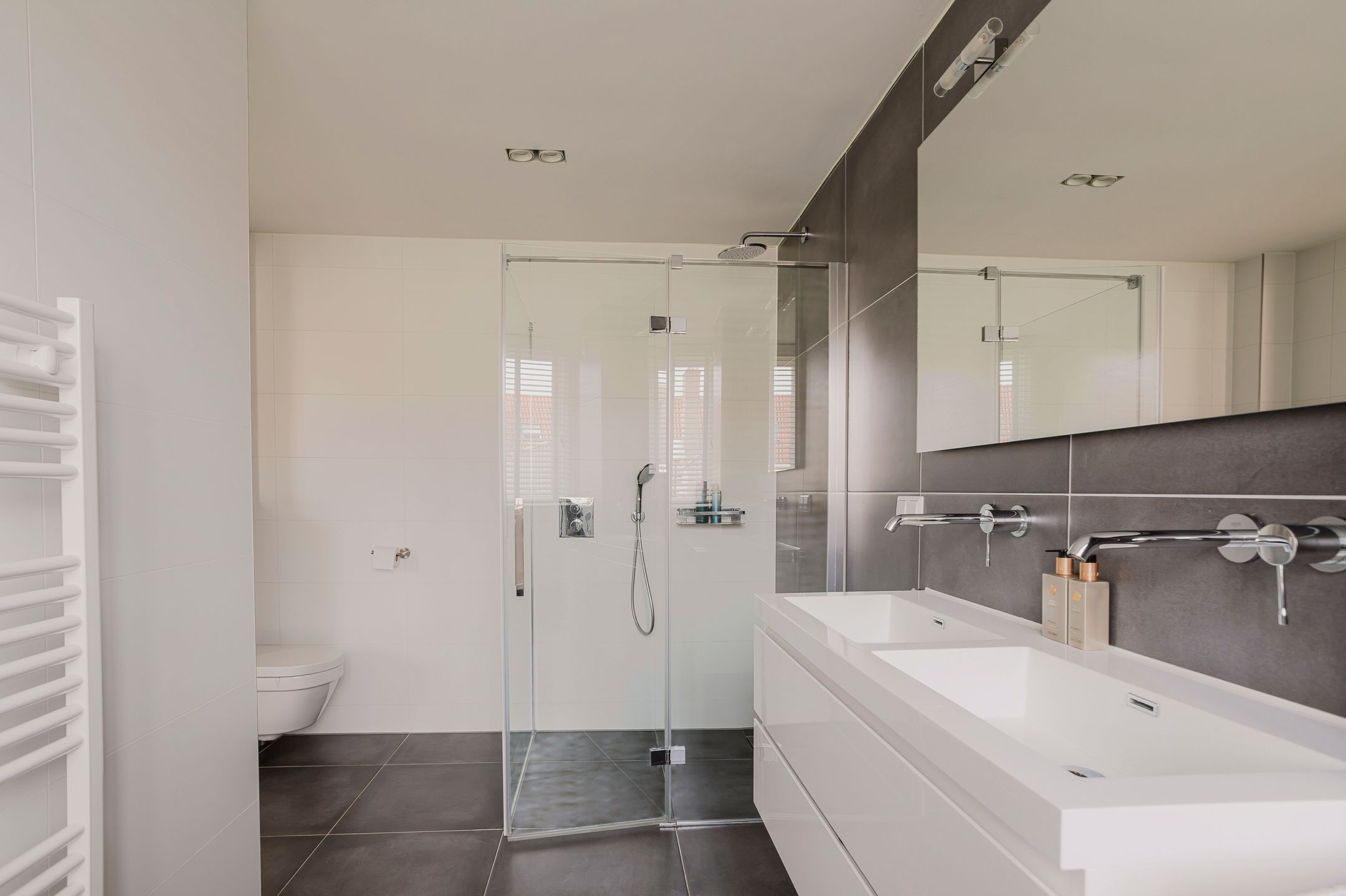 Photo 24 of Diezestraat 27-2