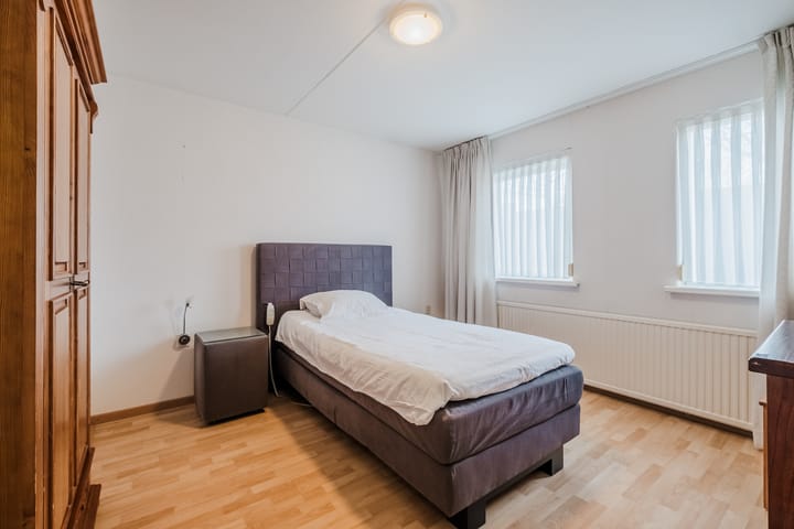 Foto 17 van Oude Postelseweg 6-A